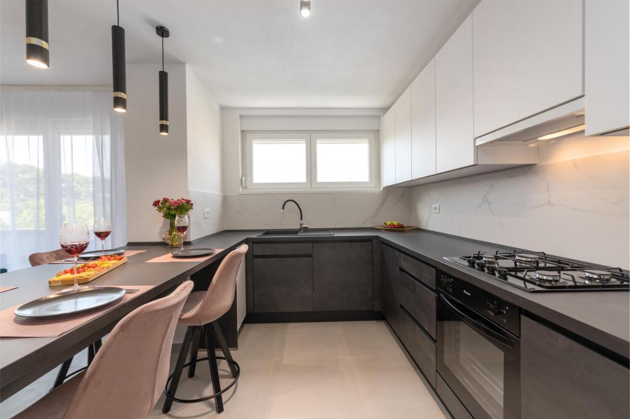 Ampelea Apartment Rovinj Exterior foto
